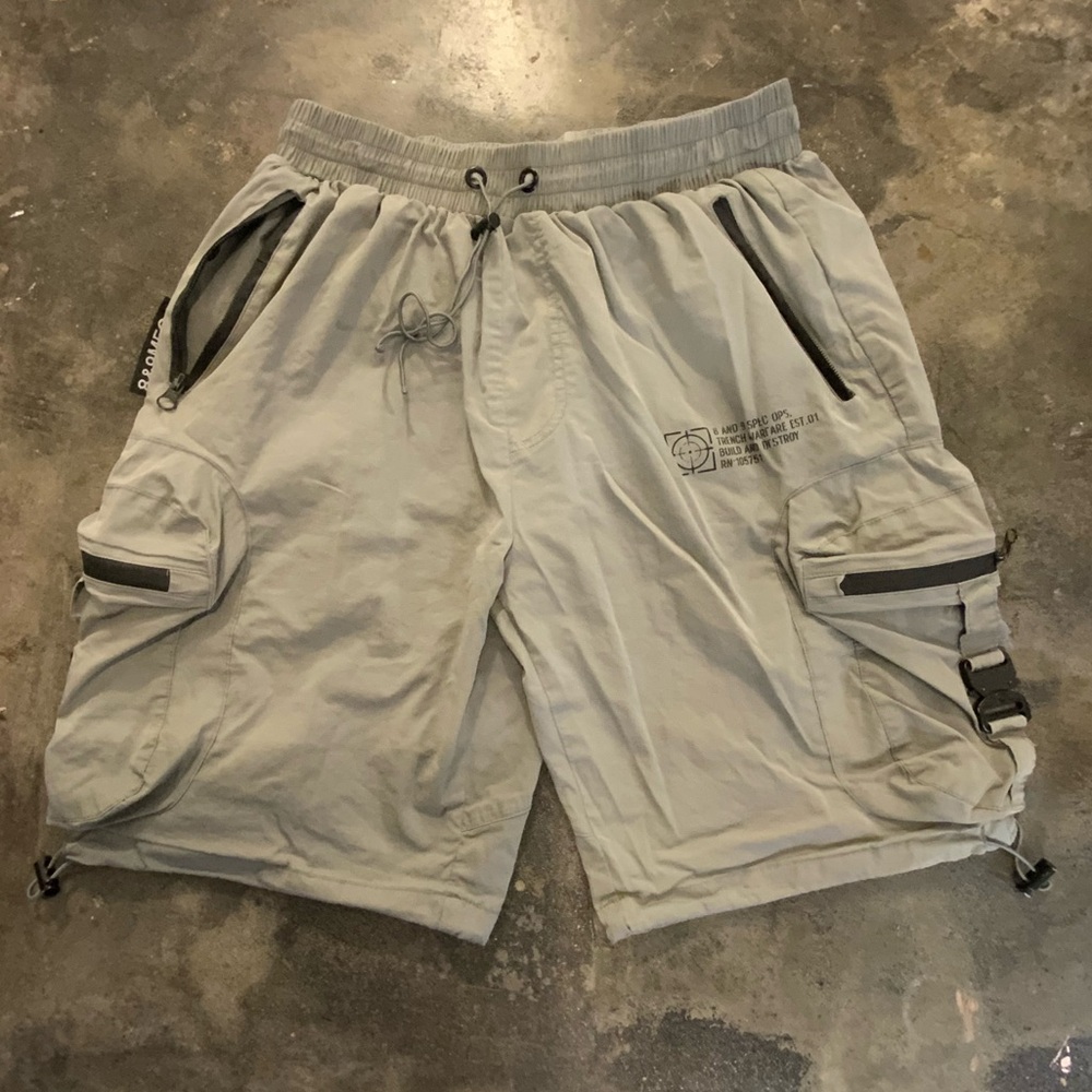 8&9 MFG Cargo Short Size LG Grey